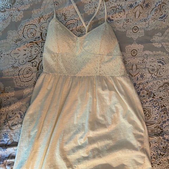 NWT Soft American Eagle Cream SpaghettiStrap Dress - Picture 2 of 4